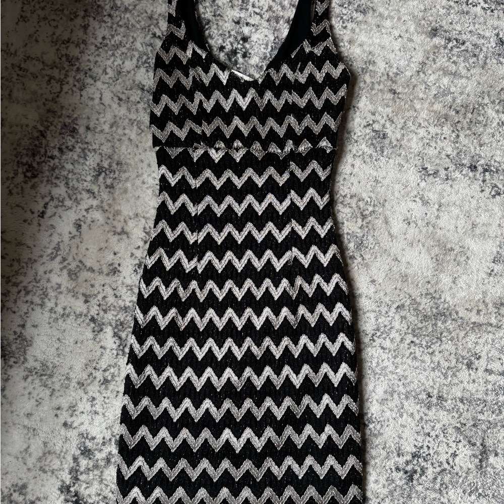 Black and Silver Zigzag Windsor Size Small Dress